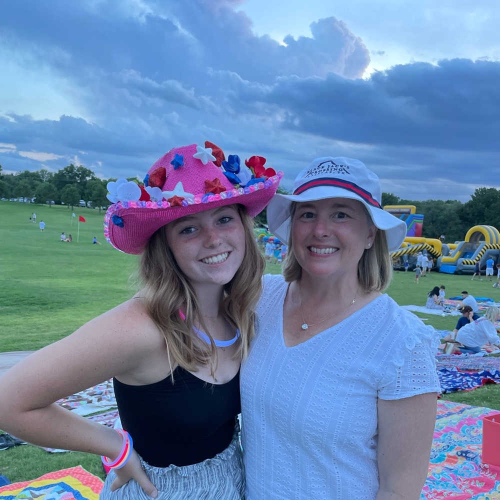 Meet your Posher, Mary